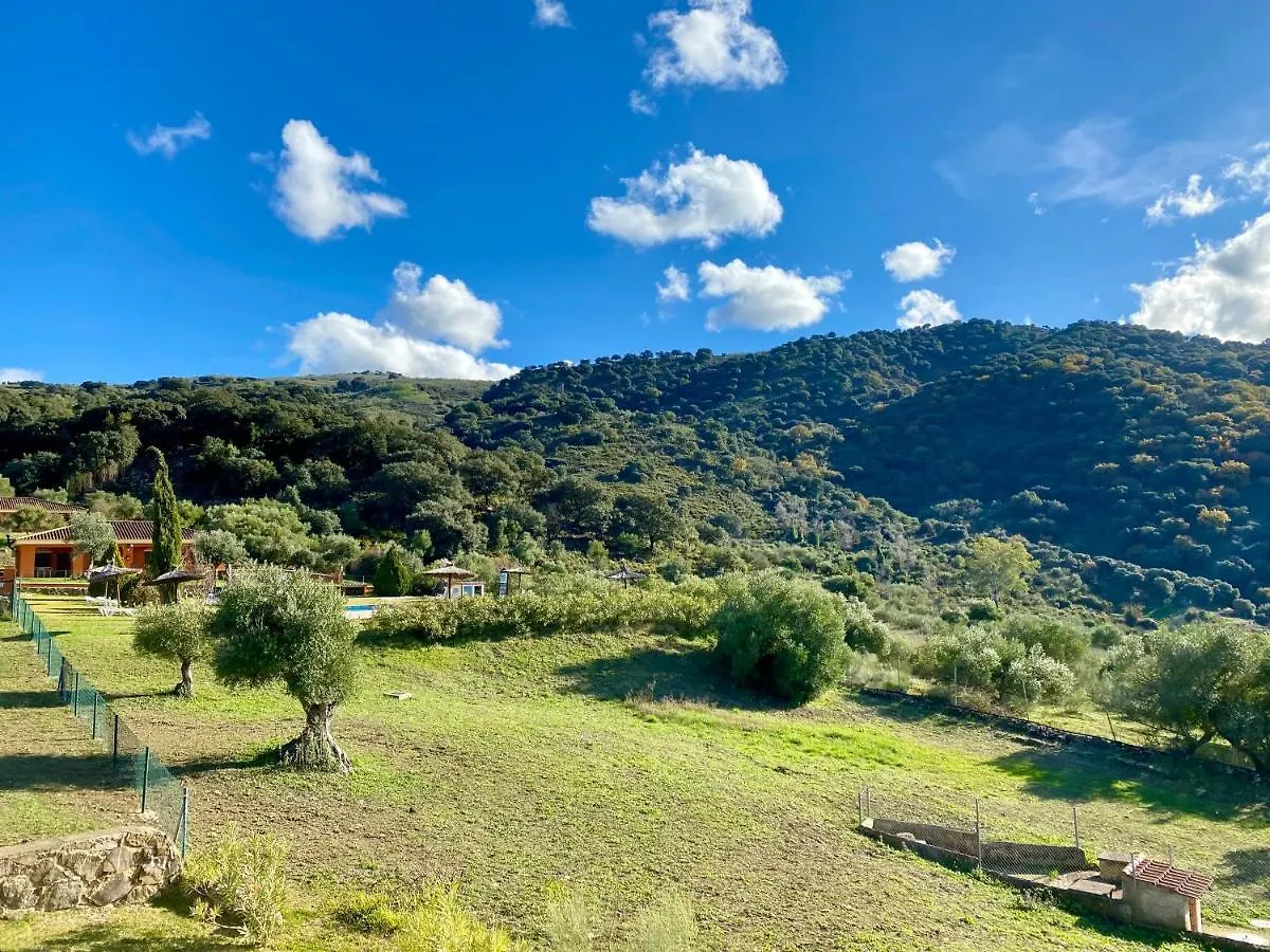 Apartamentos Cedro Alto Benaojan